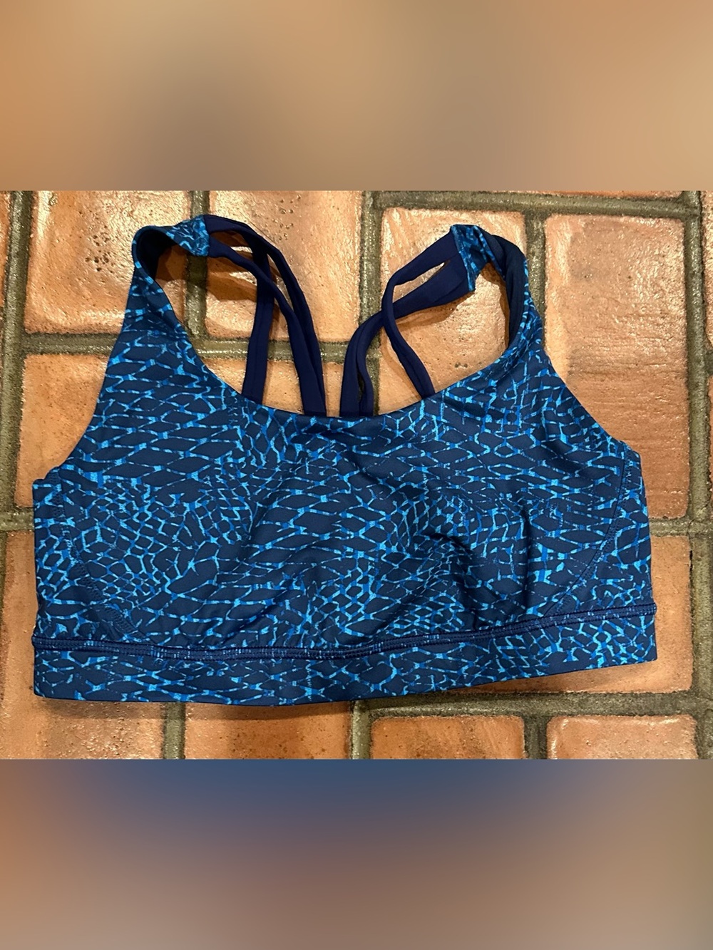 lululemon athletica Blue Patterned Strappy Sports Bra - Navy & Aqua